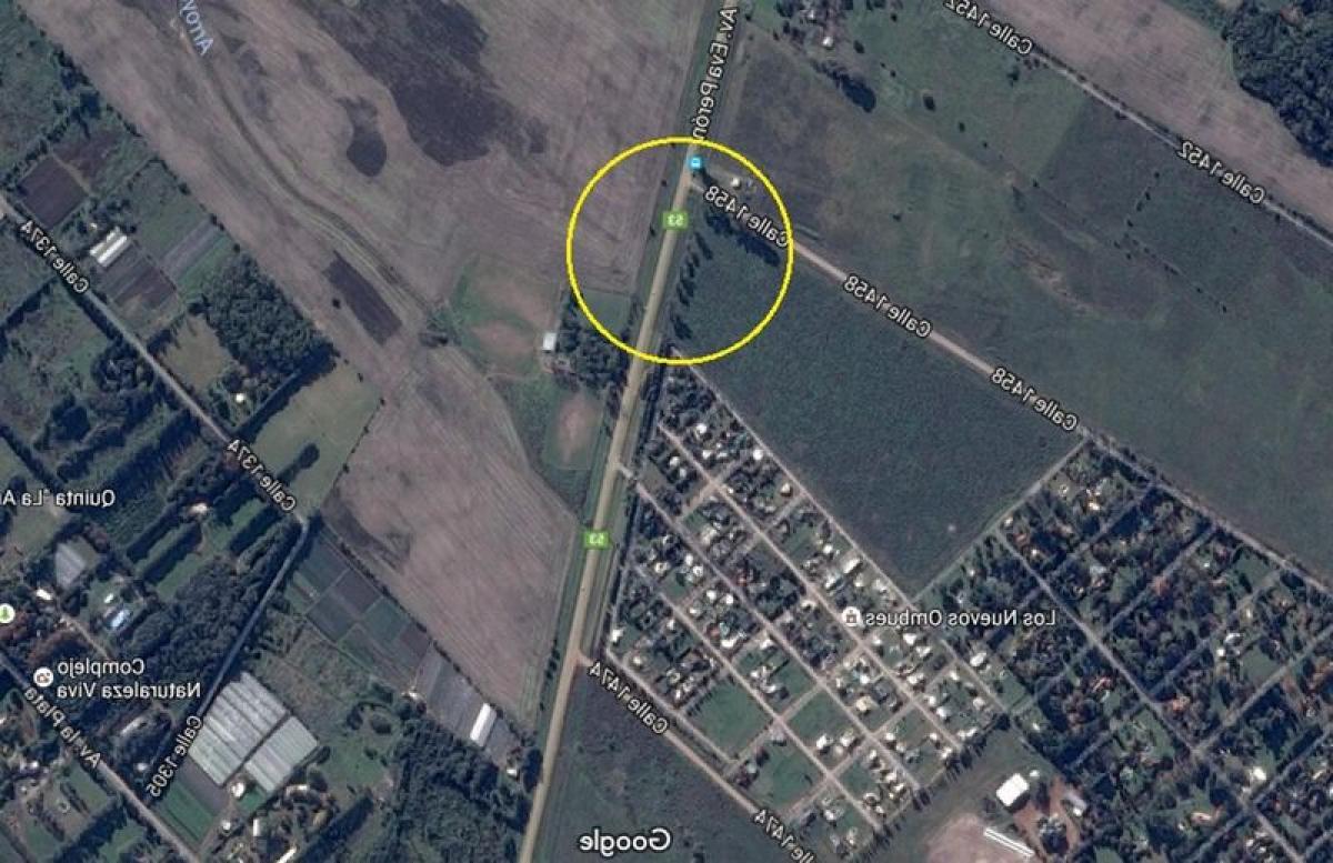 Picture of Residential Land For Sale in Florencio Varela, Buenos Aires, Argentina