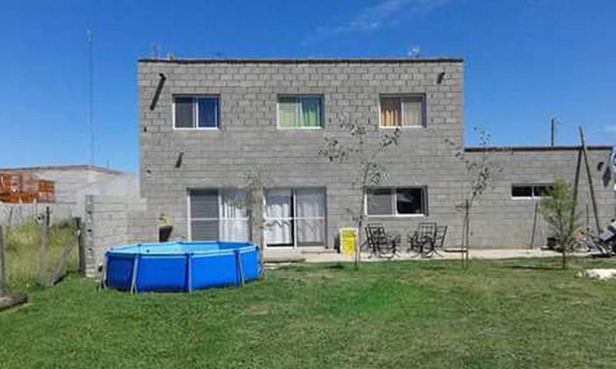 Picture of Home For Sale in Capitan Sarmiento, Buenos Aires, Argentina