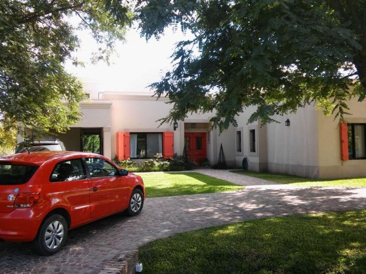 Picture of Home For Sale in General Rodriguez, Buenos Aires, Argentina