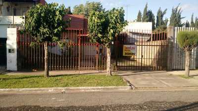 Home For Sale in Berazategui, Argentina