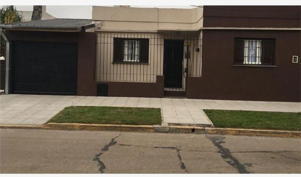 Picture of Home For Sale in Merlo, Buenos Aires, Argentina