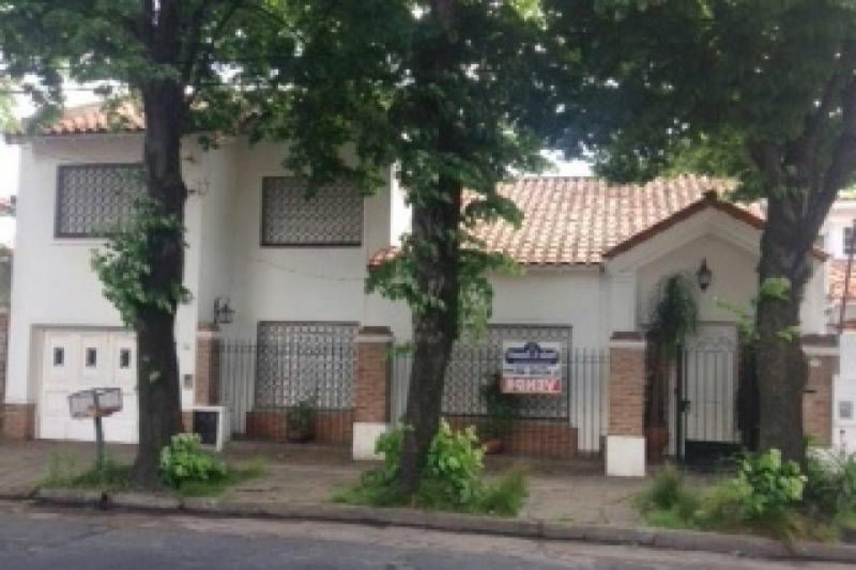 Picture of Home For Sale in Moron, Buenos Aires, Argentina