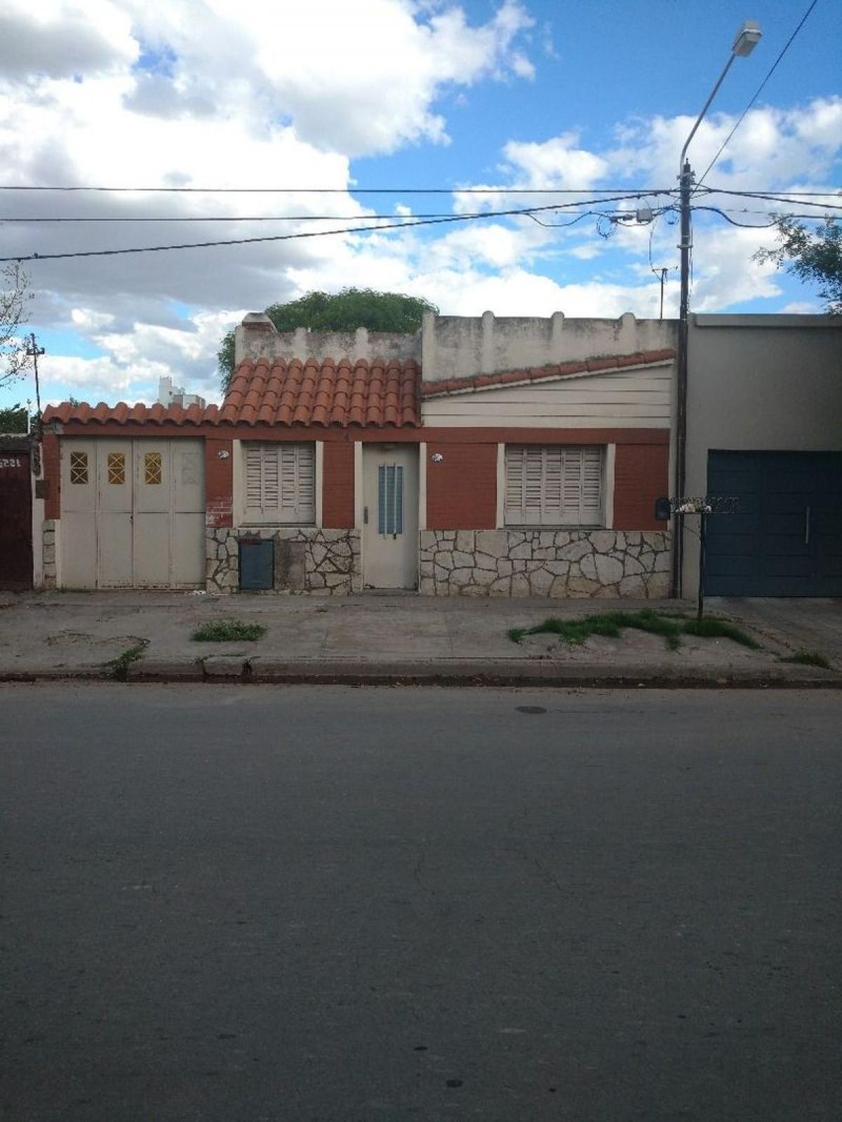 Picture of Residential Land For Sale in Buenos Aires Interior, Buenos Aires, Argentina