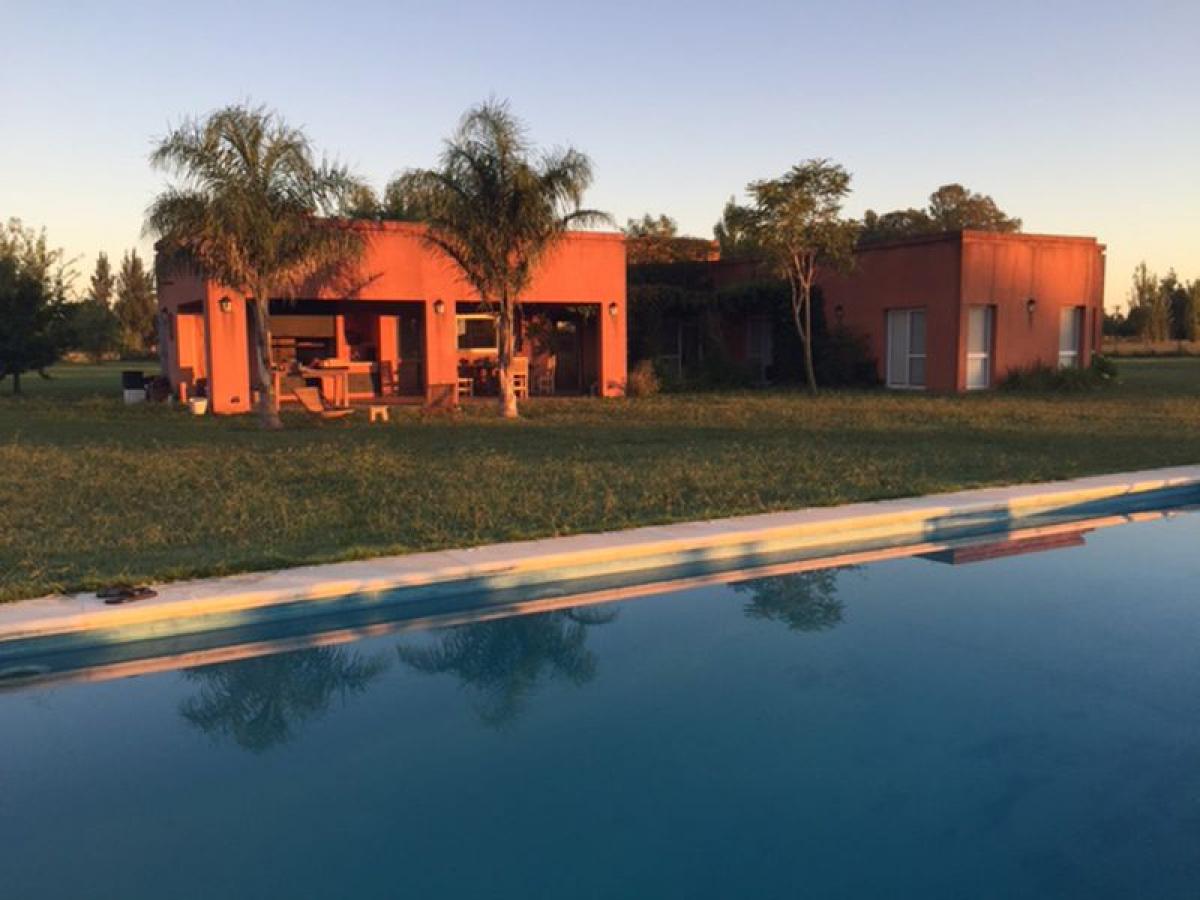 Picture of Farm For Sale in Bs.As. G.B.A. Zona Norte, Buenos Aires, Argentina