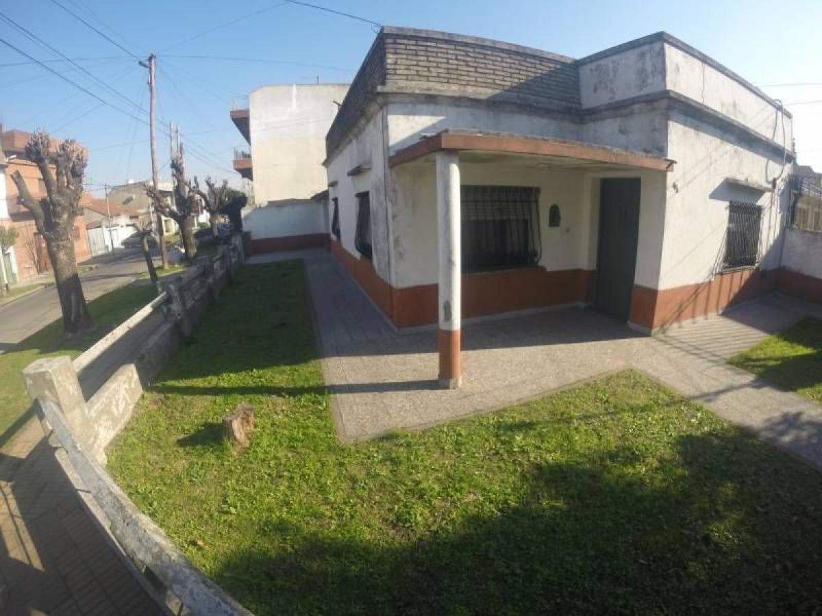 Picture of Home For Sale in Avellaneda, Buenos Aires, Argentina
