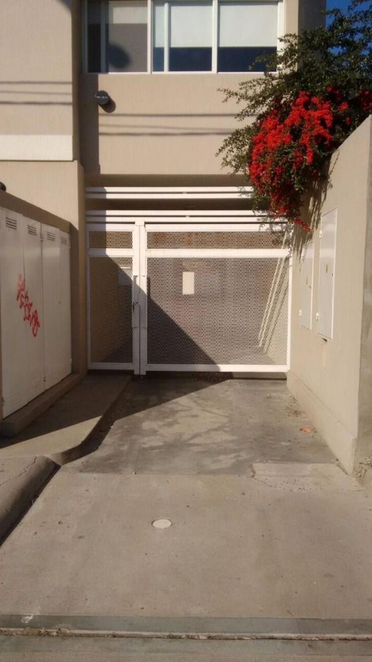 Picture of Warehouse For Sale in Buenos Aires Interior, Buenos Aires, Argentina