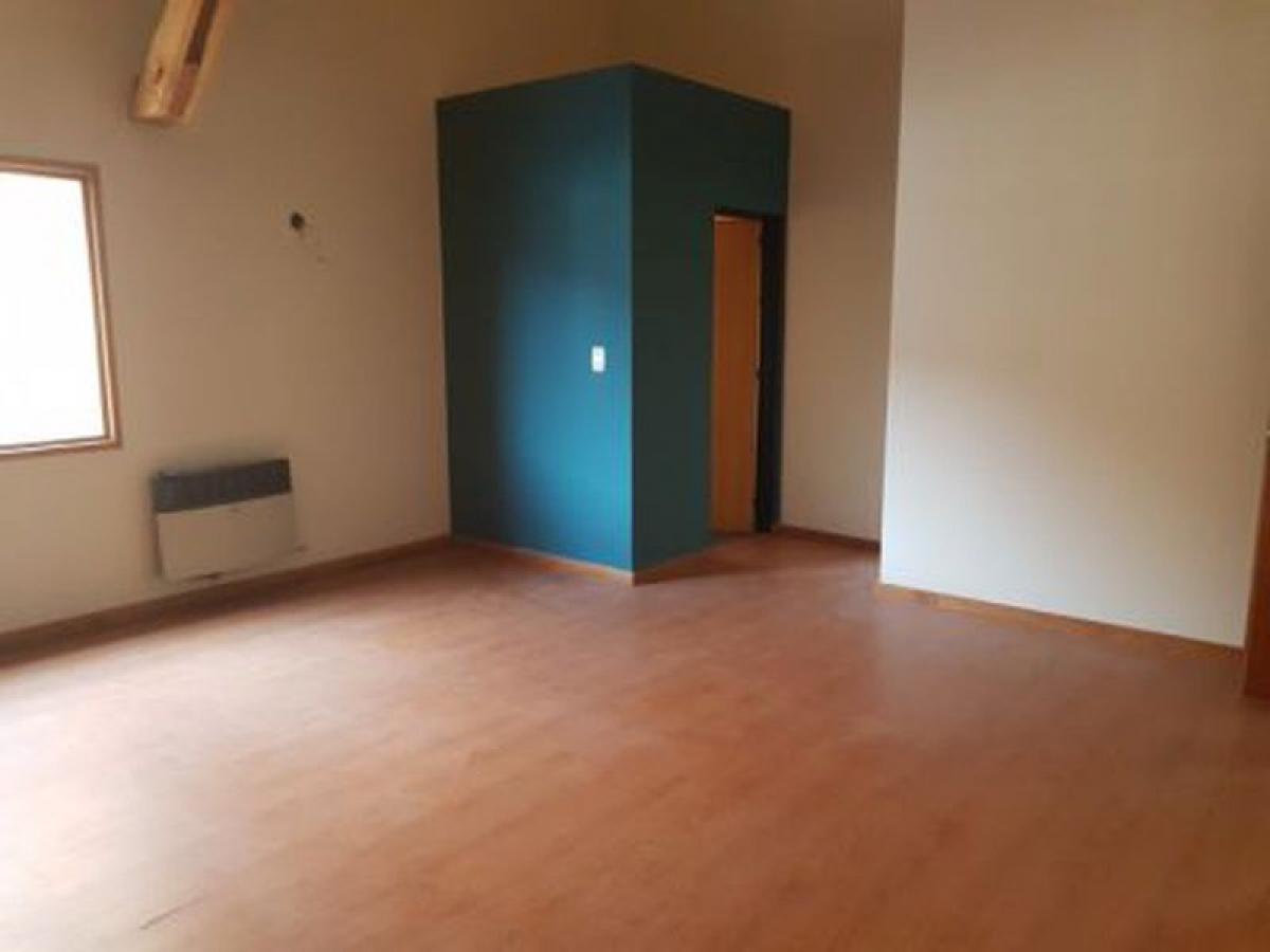 Picture of Office For Sale in Neuquen, Neuquen, Argentina