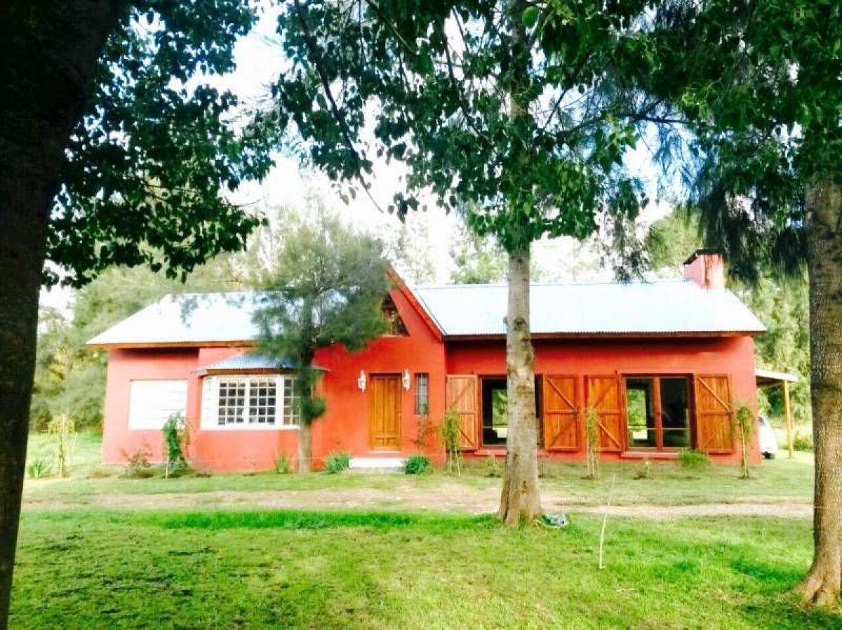 Picture of Home For Sale in Canuelas, Buenos Aires, Argentina