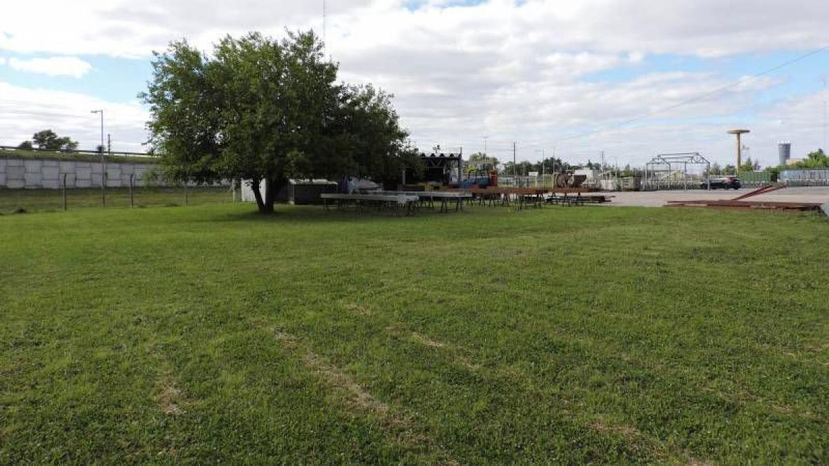 Picture of Apartment Building For Sale in Berazategui, Buenos Aires, Argentina