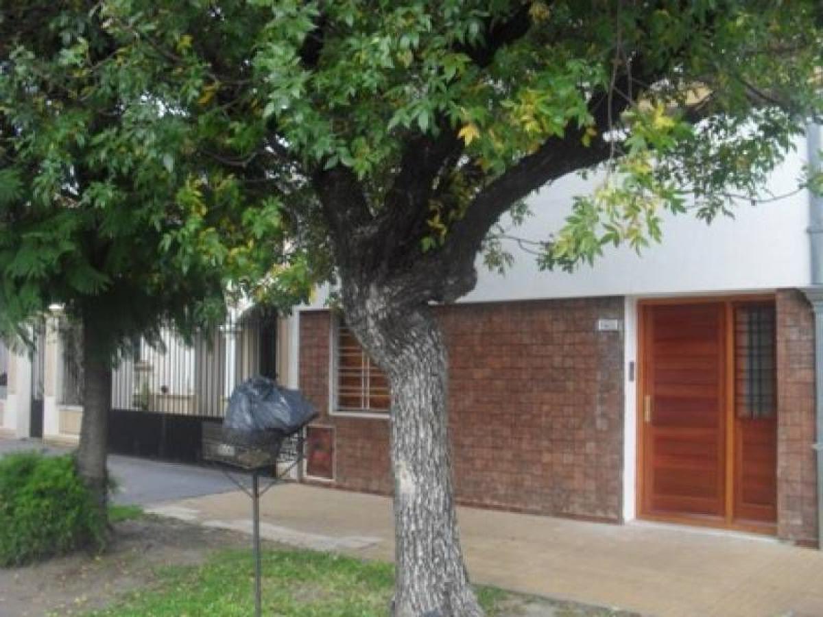 Picture of Office For Sale in Lanus, Buenos Aires, Argentina