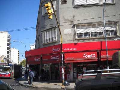 Apartment Building For Sale in Lanus, Argentina