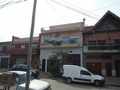 Apartment Building For Sale in Lomas De Zamora, Argentina