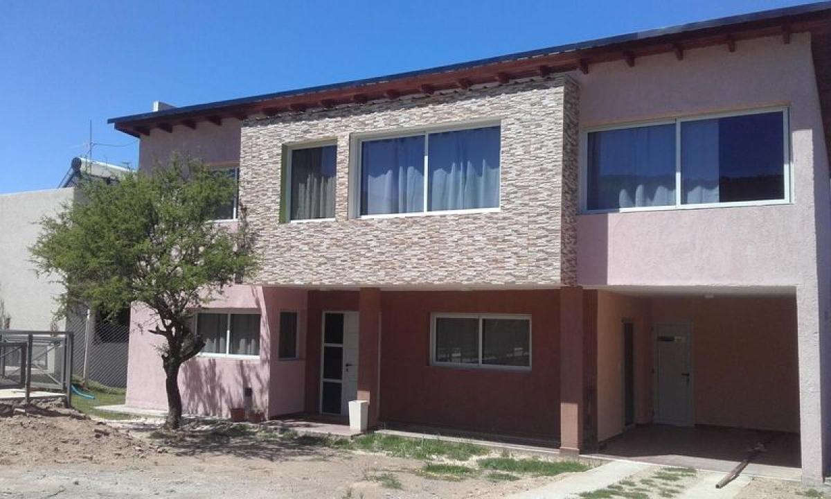 Picture of Home For Sale in Cordoba, Cordoba, Argentina