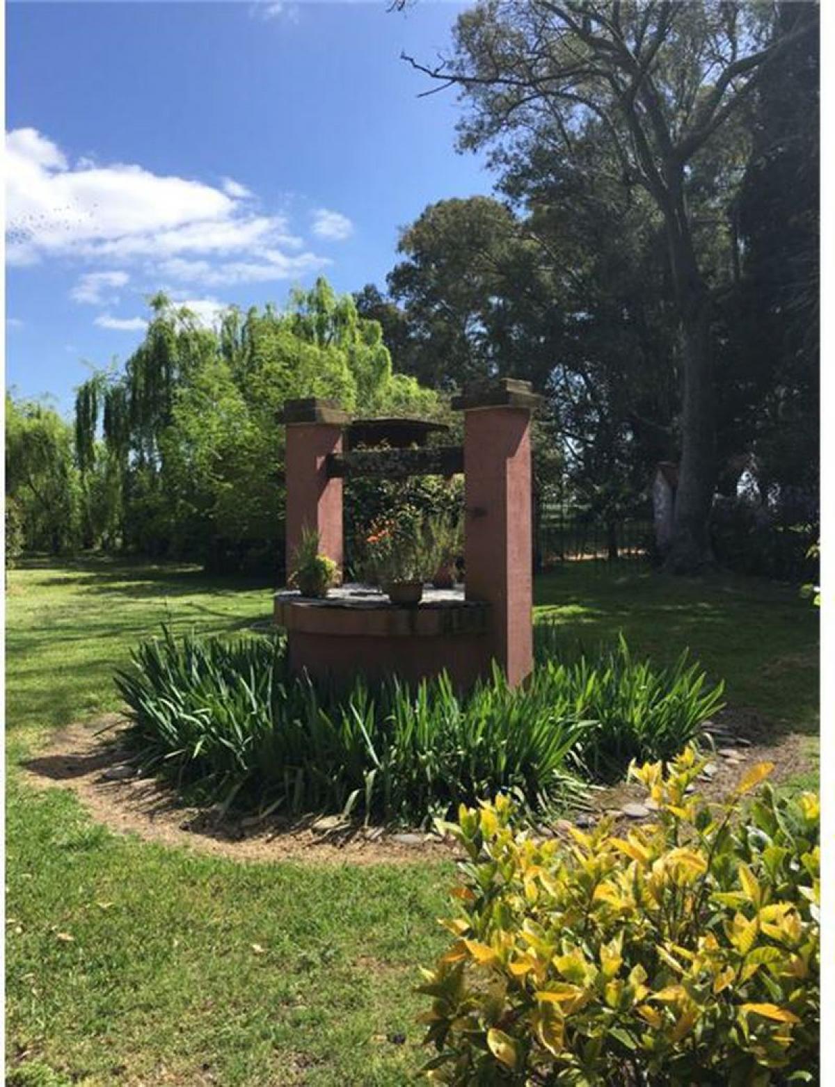 Picture of Home For Sale in Exaltacion De La Cruz, Buenos Aires, Argentina