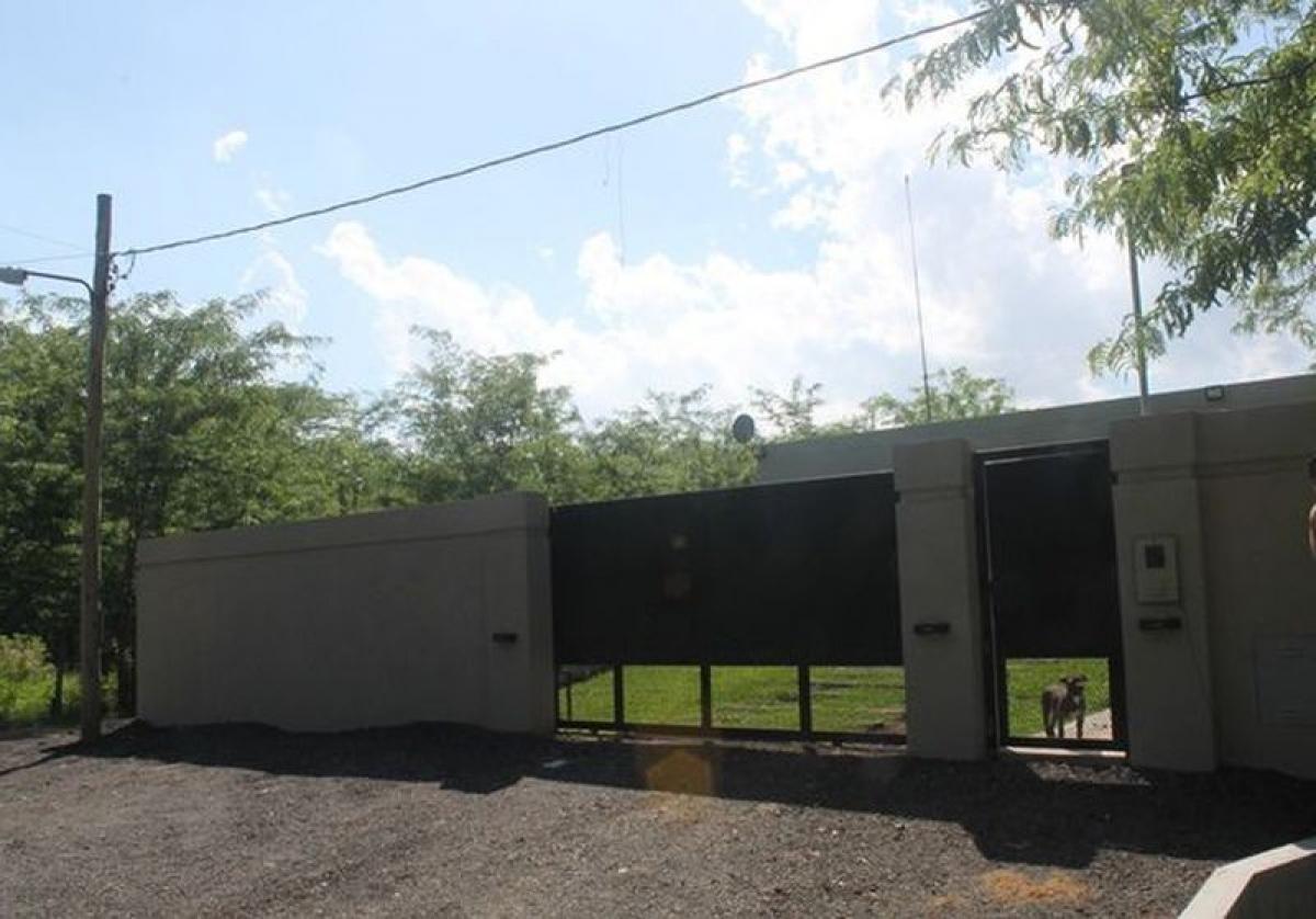 Picture of Farm For Sale in Bs.As. G.B.A. Zona Sur, Buenos Aires, Argentina