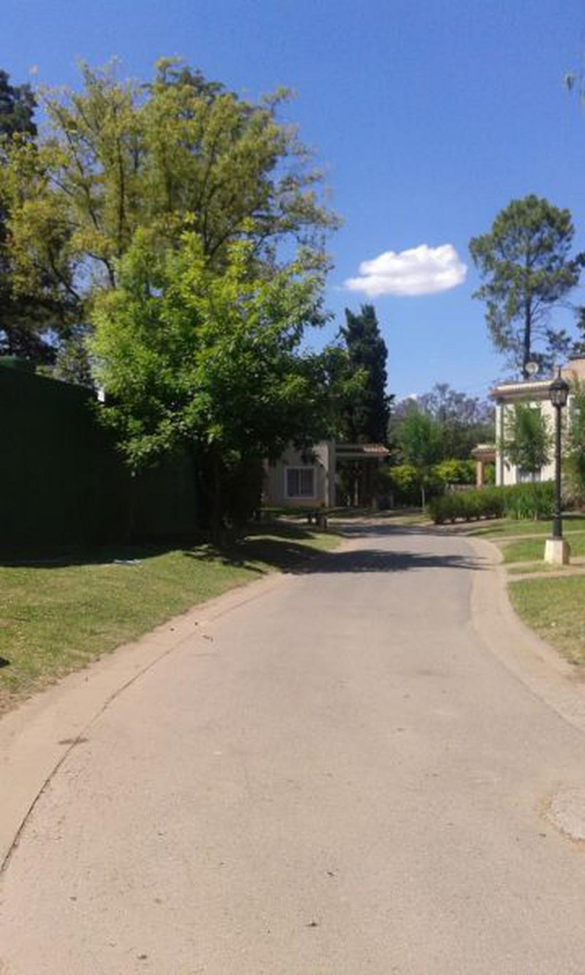 Picture of Home For Sale in Moreno, Buenos Aires, Argentina