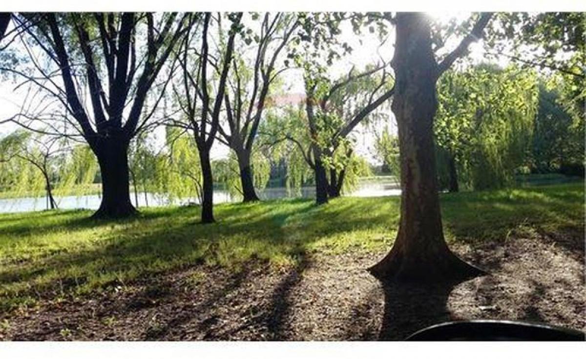 Picture of Home For Sale in Exaltacion De La Cruz, Buenos Aires, Argentina