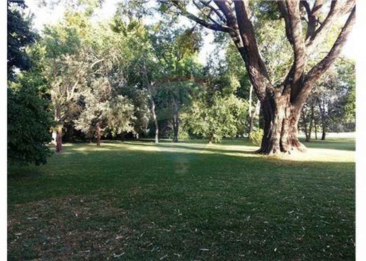 Picture of Home For Sale in Exaltacion De La Cruz, Buenos Aires, Argentina