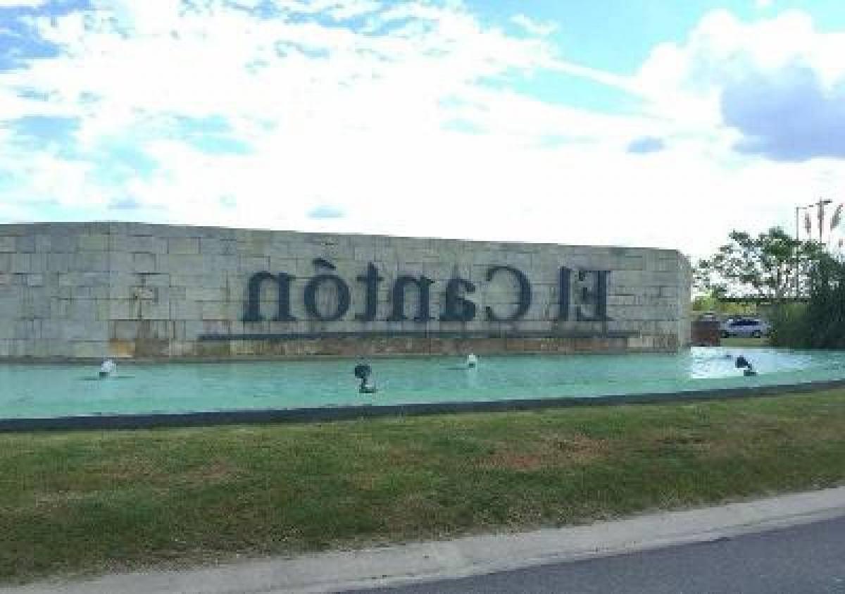 Picture of Home For Sale in Bs.As. G.B.A. Zona Norte, Buenos Aires, Argentina