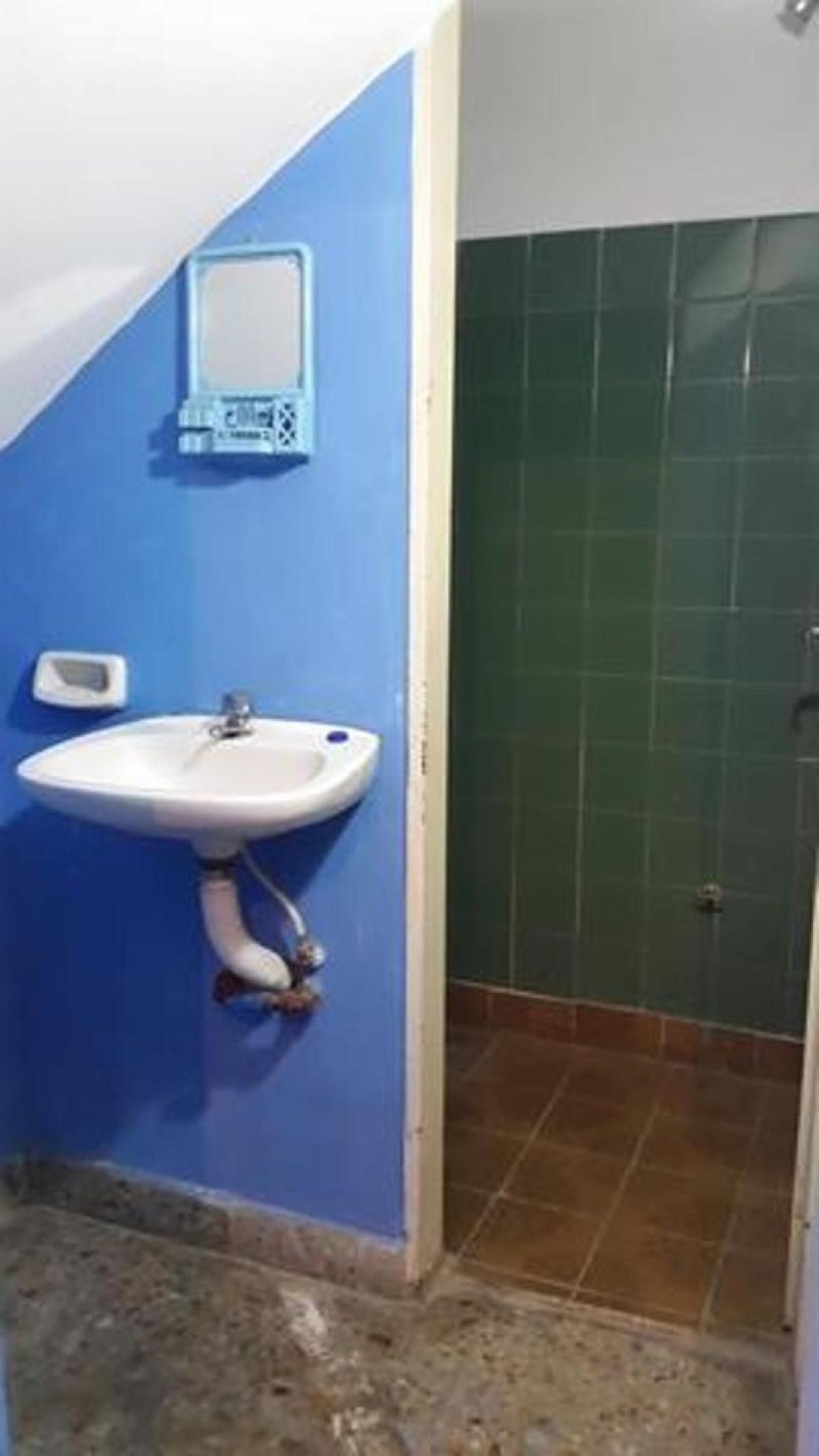 Picture of Home For Sale in Bs.As. G.B.A. Zona Oeste, Buenos Aires, Argentina