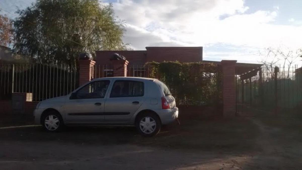 Picture of Home For Sale in Lobos, Buenos Aires, Argentina