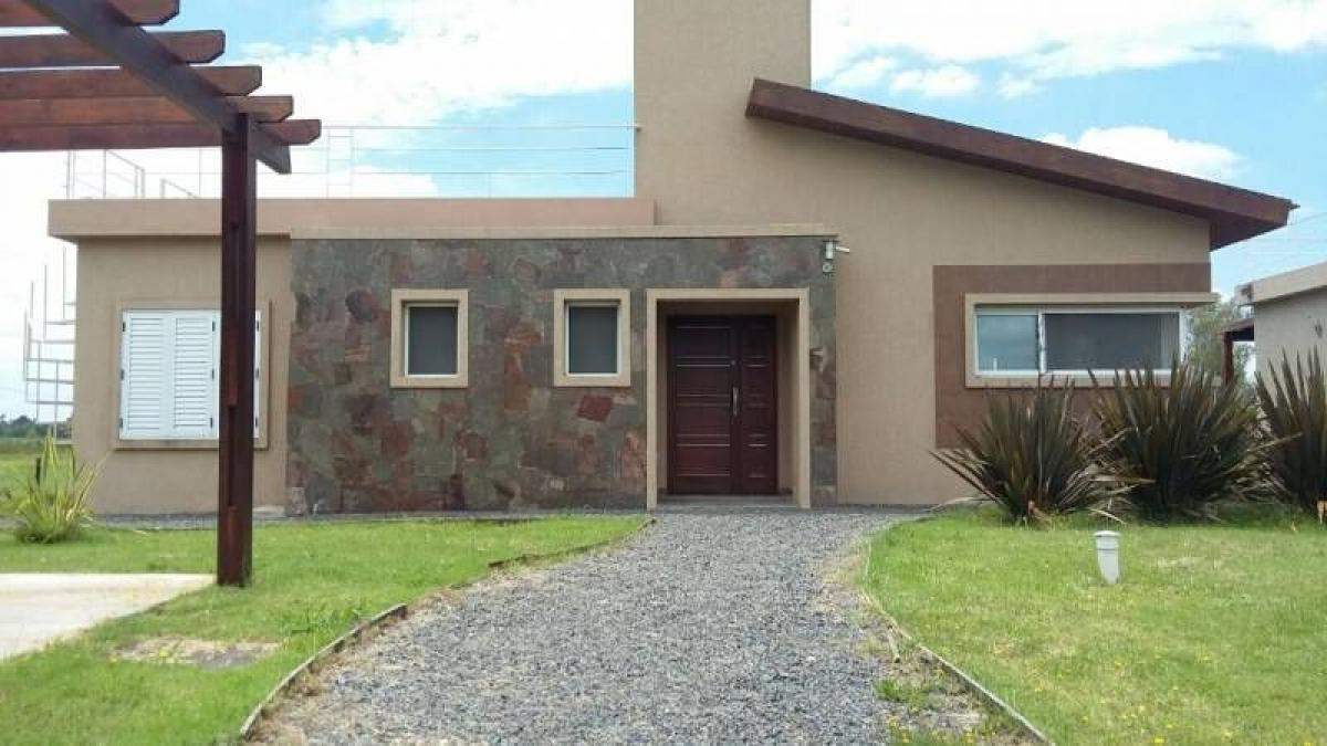 Picture of Home For Sale in Lobos, Buenos Aires, Argentina