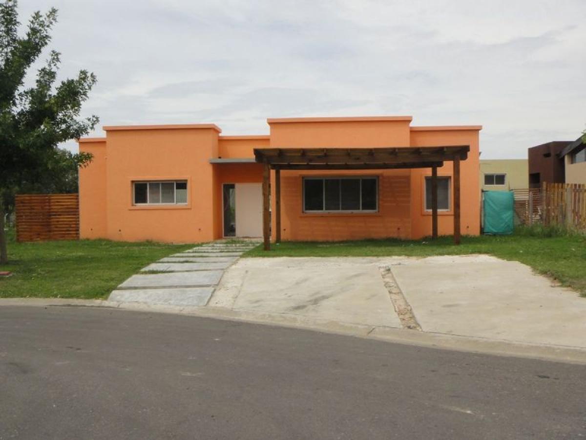 Picture of Home For Sale in Pilar, Santa Fe, Argentina