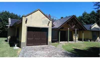 Home For Sale in Exaltacion De La Cruz, Argentina