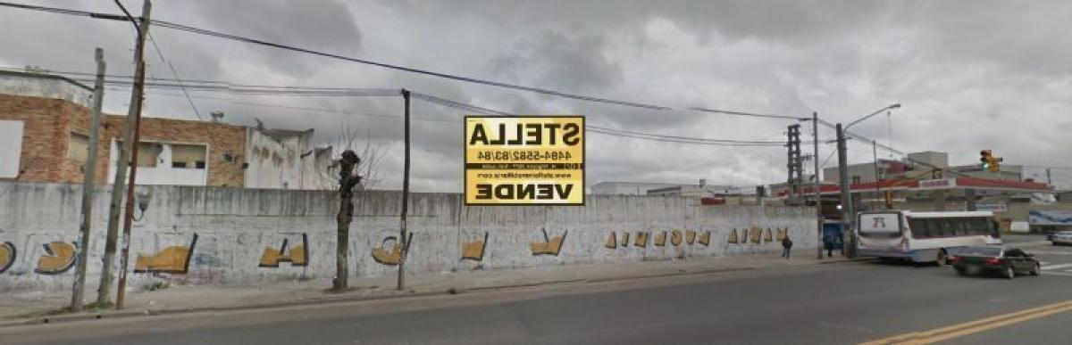 Picture of Apartment Building For Sale in La Matanza, Buenos Aires, Argentina