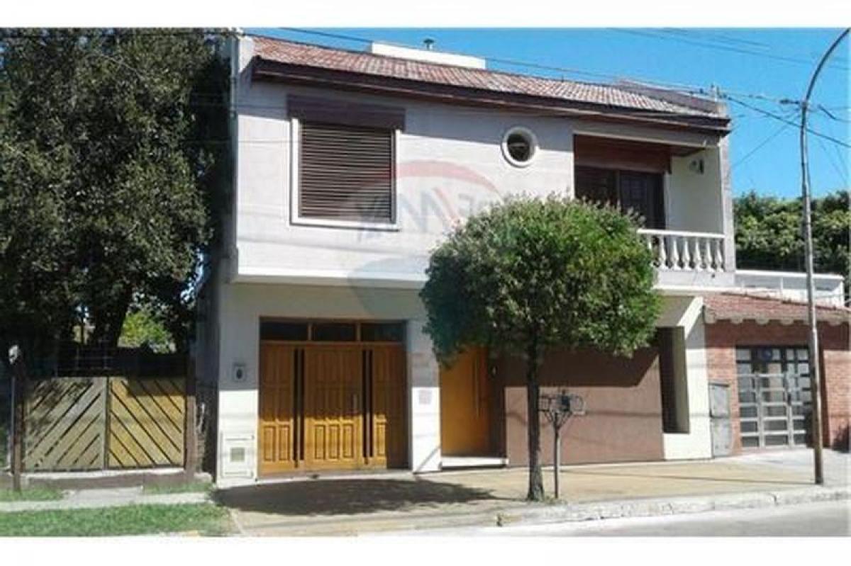Picture of Home For Sale in Berisso, Buenos Aires, Argentina