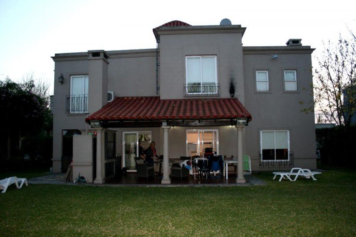 Picture of Farm For Sale in Bs.As. G.B.A. Zona Oeste, Buenos Aires, Argentina