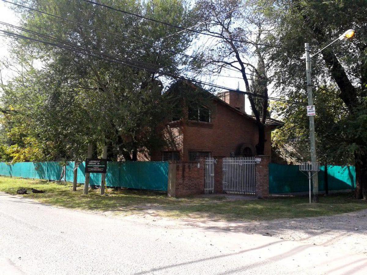 Picture of Farm For Sale in Bs.As. G.B.A. Zona Oeste, Buenos Aires, Argentina