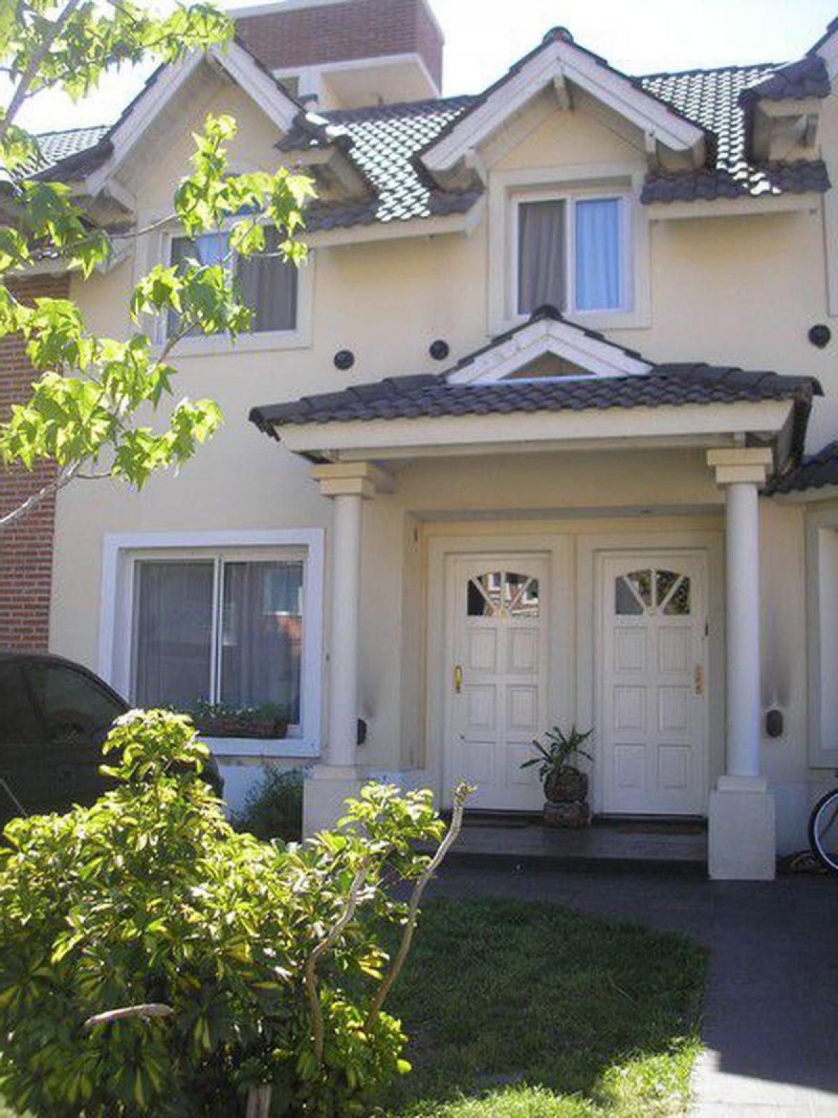 Picture of Farm For Sale in Bs.As. G.B.A. Zona Oeste, Buenos Aires, Argentina