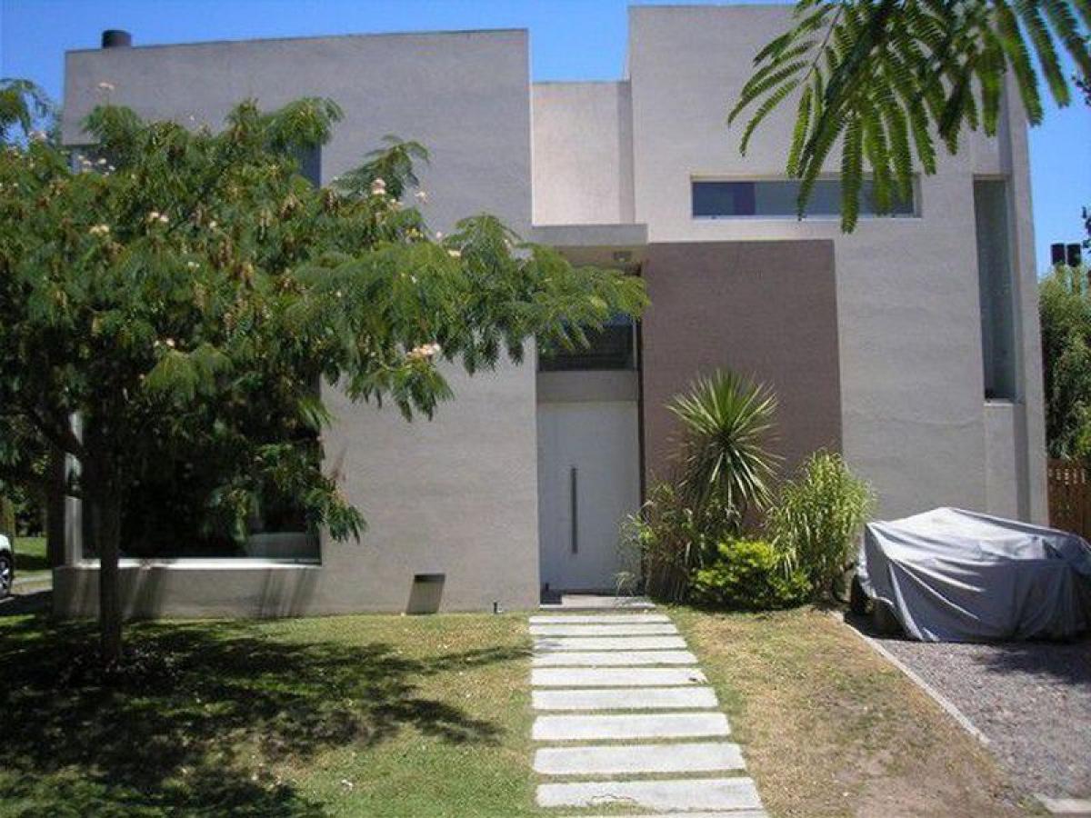 Picture of Farm For Sale in Bs.As. G.B.A. Zona Oeste, Buenos Aires, Argentina