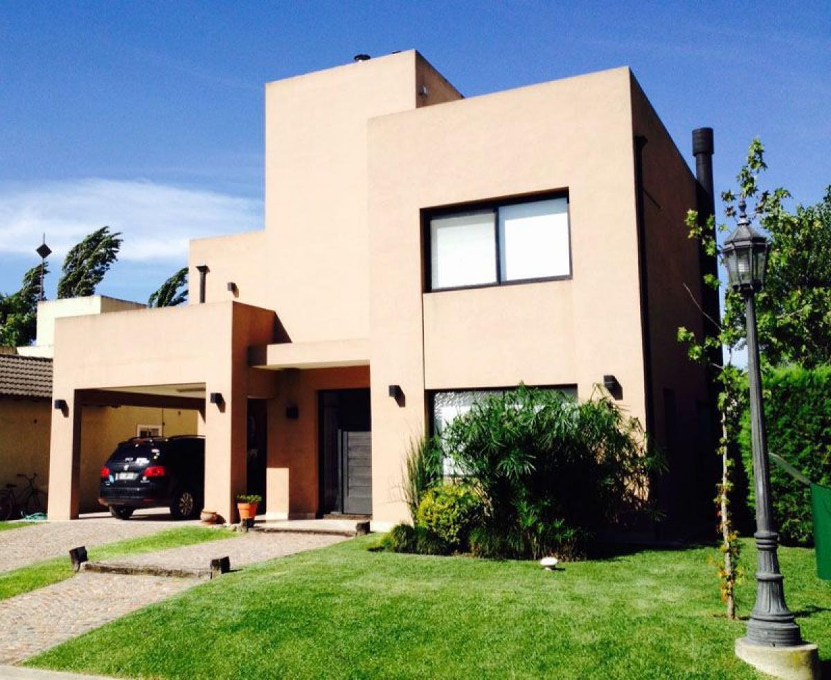 Picture of Home For Sale in Moreno, Buenos Aires, Argentina