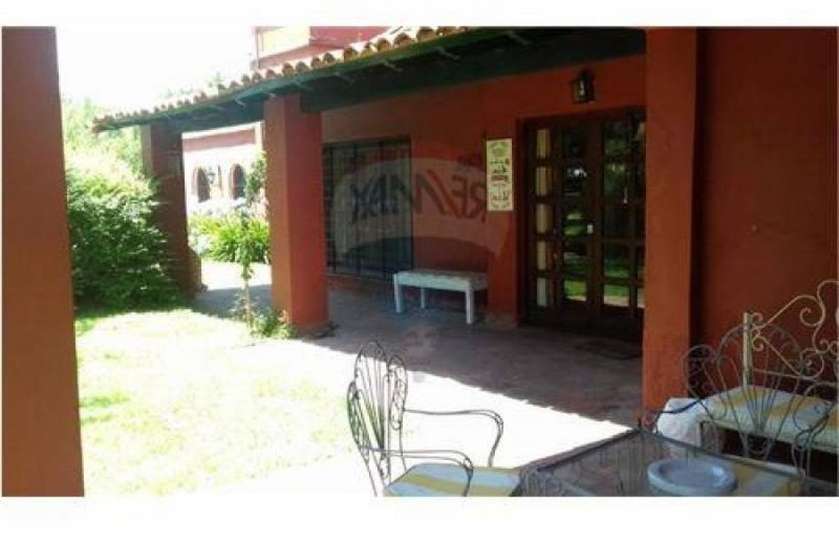 Picture of Farm For Sale in Carmen De Areco, Buenos Aires, Argentina