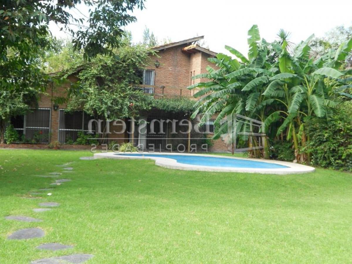 Picture of Home For Sale in Ituzaingo, Buenos Aires, Argentina