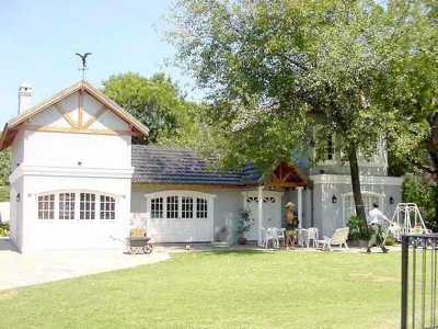 Home For Sale in Ituzaingo, Argentina
