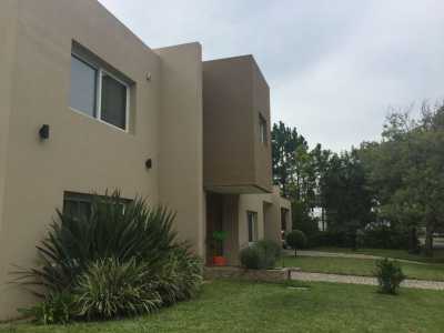 Home For Sale in Santa Fe, Argentina