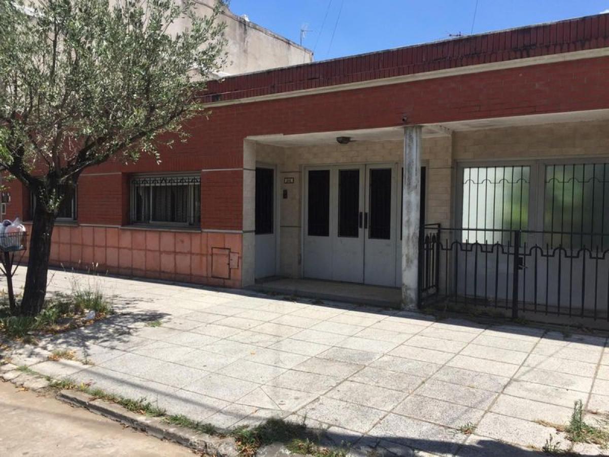 Picture of Home For Sale in La Matanza, Buenos Aires, Argentina