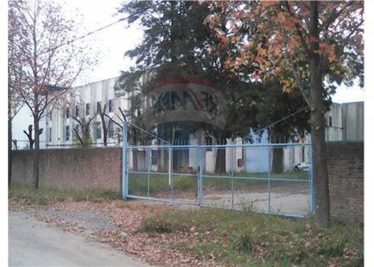 Picture of Home For Sale in Malvinas Argentinas, Buenos Aires, Argentina