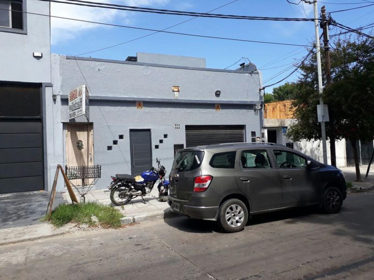 Picture of Home For Sale in Lanus, Buenos Aires, Argentina