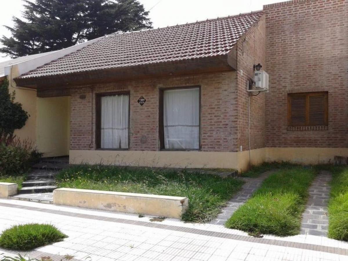 Picture of Home For Sale in Tandil, Buenos Aires, Argentina