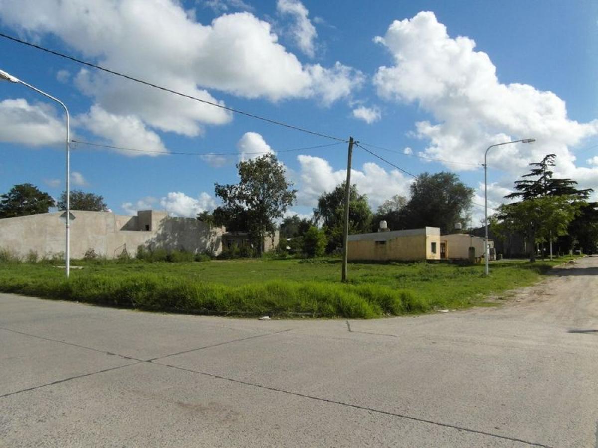 Picture of Residential Land For Sale in Buenos Aires Interior, Buenos Aires, Argentina