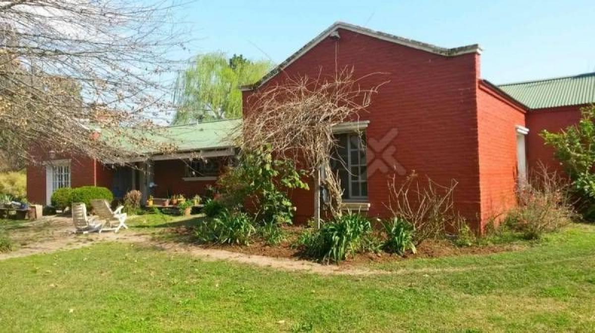 Picture of Home For Sale in Lujan, Buenos Aires, Argentina