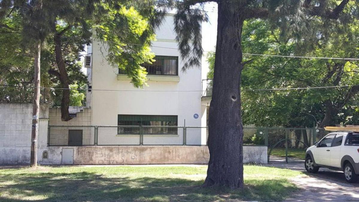 Picture of Home For Sale in Quilmes, Buenos Aires, Argentina