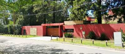 Apartment For Sale in Esteban Echeverria, Argentina