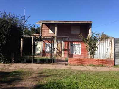Home For Sale in Bs.As. G.B.A. Zona Oeste, Argentina