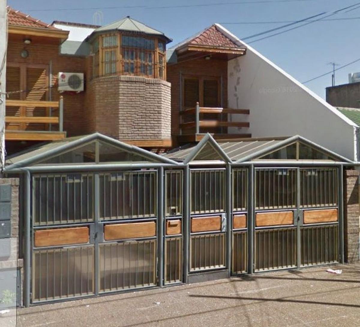 Picture of Home For Sale in Avellaneda, Buenos Aires, Argentina