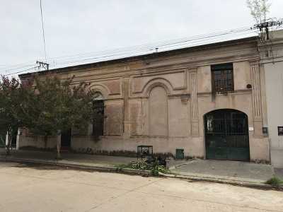 Home For Sale in San Antonio De Areco, Argentina